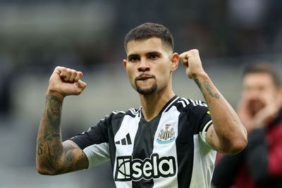 Newcastle United identify two potential Bruno Guimaraes replacements as Arsenal circle on their captain