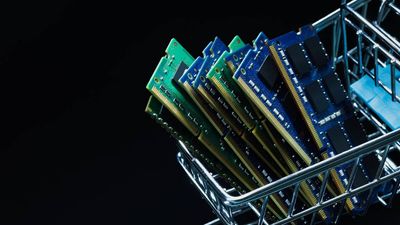 'Thank you again rural Walmart': Redditor picks up 32 GB of memory for $50, twice