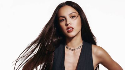 Olivia Rodrigo Defies Trump Abortion Policies by Donating Daisy Chain Fields Profits to Planned Parenthood
