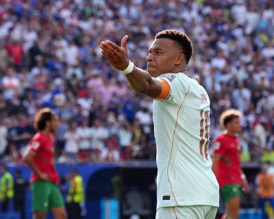 Didier Deschamps hails ‘exemplary’ Kylian Mbappé as France reach World Cup semi-finals