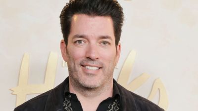 'It's Like A Roomba For Your Lawn' – Jonathan Scott Shares The 3 Tools He Uses To Make Yardwork Easy