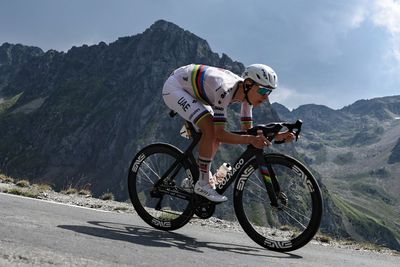 'I couldn't sleep long because I was so excited' – Despite flashbacks and an early wake-up, Tadej Pogačar takes complete control of Tour de France on first mountain stage