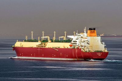 LNG tankers return to Strait of Hormuz despite renewed Middle East tensions