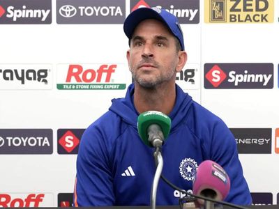 Challenge is to accept we are underachieving in foreign conditions: Ten Doeschate