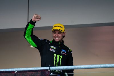 Supercars Townsville: Waters takes second win of the season in Ford 1-2-3-4