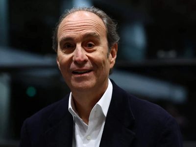 French tycoon Xavier Niel becomes Vodafone's top shareholder in $6 billion deal