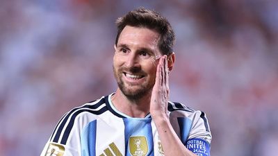 Lionel Messi and Antonela Roccuzzo’s Use of Multi-Tonal Gray Sets the Standard for Serene, High-End Living Room Design in 2026