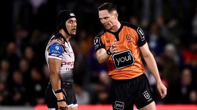 Luai sideshow adds to Tigers' woes in loss to Warriors