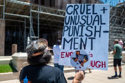 Pressure mounts on Texas to address brutal heat crisis in prison cells