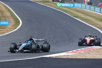 Mercedes reliability woes open door to Ferrari championship bid, says former F1 driver