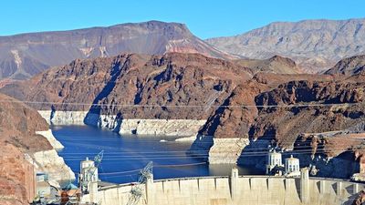 Scientists found US dams are reshaping river temperatures from space, and the changes stretch upstream and downstream across seasonal cycles