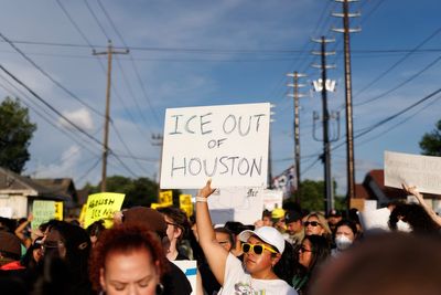 Fatal shooting during Houston traffic stop renews public scrutiny of ICE