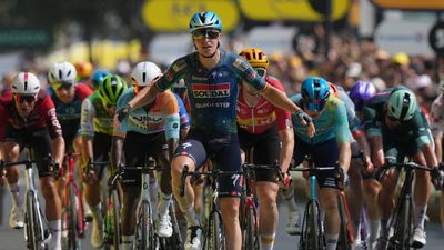 Belgian Tim Merlier wins Tour de France 7th stage as Pogacar holds onto yellow jersey