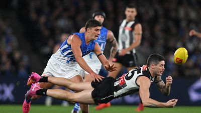 Magpies' Crisp avoids ban as record streak continues