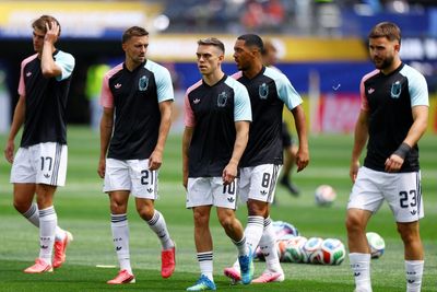 Belgium star suffers injury in warm-up before World Cup quarter-final with Spain
