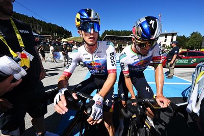 'Everything is said. The Tour is not waiting' – Remco Evenepoel clears the air with Tour de France co-leader Lipowitz after venting frustration