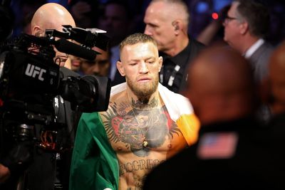 What time is the Conor McGregor fight tonight?