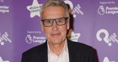 Veteran TV news presenter Dermot Murnaghan dies aged 68