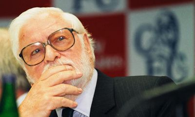 Ken Bates, colourful and controversial former Chelsea chair, dies aged 94