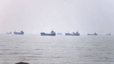 Tehran, Oman discussed 'appropriate mechanisms' to keep Hormuz shipping safe, says Iran