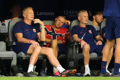Is Erling Haaland injured? Norway star bizarrely replaced vs England in World Cup quarter-final