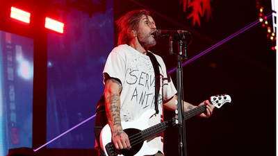"I can't do this on my own and I need help." Shinedown's Eric Bass steps away from tour to deal with mental health crisis