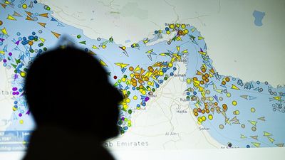 US military says Strait of Hormuz open, despite Iran's claims