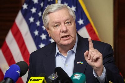 US Senator and Trump ally Lindsey Graham dies after ‘brief and sudden illness’