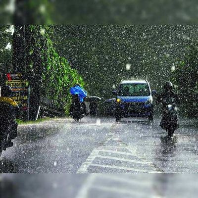 Uttarakhand Rain Alert: Rainfall disrupts Kedarnath Yatra, several roads shut as IMD warns of heavy rainfall across state