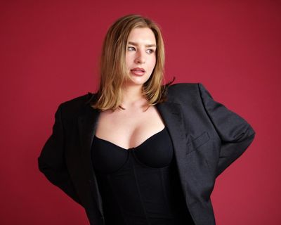 ‘People treat each other as disposable’: dating columnist turned novelist Annie Lord on love and sex in the age of apps