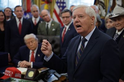 Trump Confidant South Carolina Senator Lindsey Graham, 71, Dies