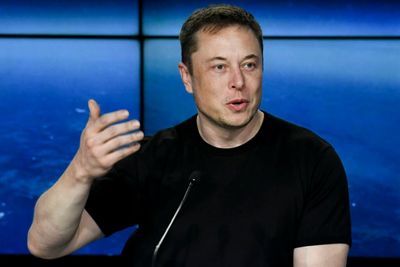 Elon Musk Says ‘Sadly, Yes’ Jeff Bezos’ Ex-Wife MacKenzie Scott Has Donated Over $26 Billion — And It’s Making the World Worse