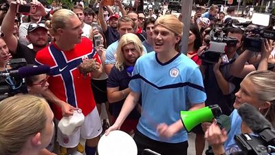 Haaland look-alike contest draws fans in Miami