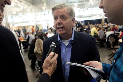 How Did Lindsey Graham Die? Cause of Death and Inside Senator's Final Hours Before His Shocking Demise