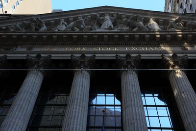 Q2 Earnings, Economic Data: A Trigger-Heavy Week Looms Over Investor Sentiment