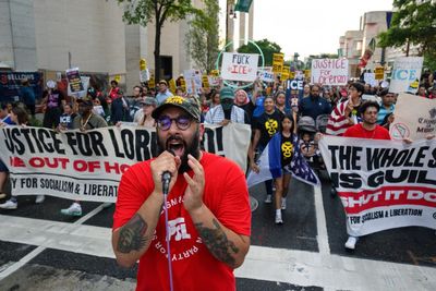 Houston protesters call on feds to release more information, and witnesses, to Tuesday’s ICE killing