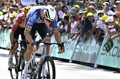 'Keep working, keep believing in it' – Mathieu van der Poel refuses to panic and gets Tour de France stage win on scorching day