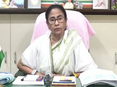 Ritabrata-led faction should not be given more time for reply : Mamata Banerjee to EC