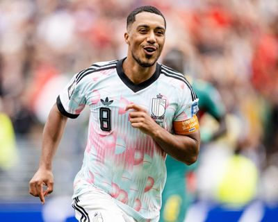 Manchester United in advanced talks to sign Youri Tielemans from Aston Villa