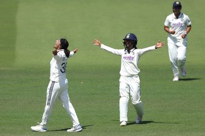 England lose first women’s Test at Lord’s by 270 runs