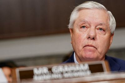 Lindsey Graham made macabre joke and brushed off feeling unwell before his death: report