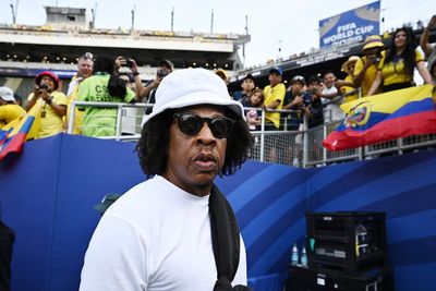 Jay-Z responds to backlash after three-hour delay at Yankee Stadium concert