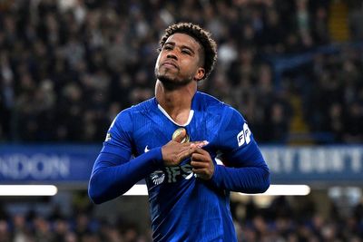 Man United complete £48m signing of Chelsea midfielder as Youri Tielemans deal edges nearer