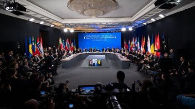Ukraine's allies gather in Paris as Kremlin dismisses 'coalition of warmongers'