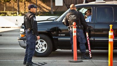 Border Cops Can Search Your Phone Whenever They Want, If You're Within 100 Miles of the Border
