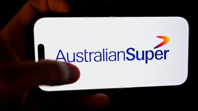 Super funds accused of slow action on customer support