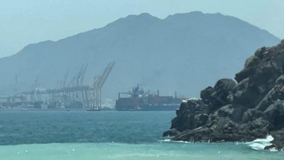 Trump reimposes Hormuz blockade, Yemen’s Houthis strike Saudi Arabia
