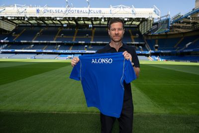 Xabi Alonso explains why he signed for Chelsea despite Liverpool links