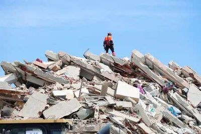 'Until the end': The tireless, traumatic search for Venezuela quake victims