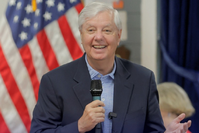 How Did Lindsey Graham Die? Viral Poisoning Claims Explode Following Senator's Sudden Death